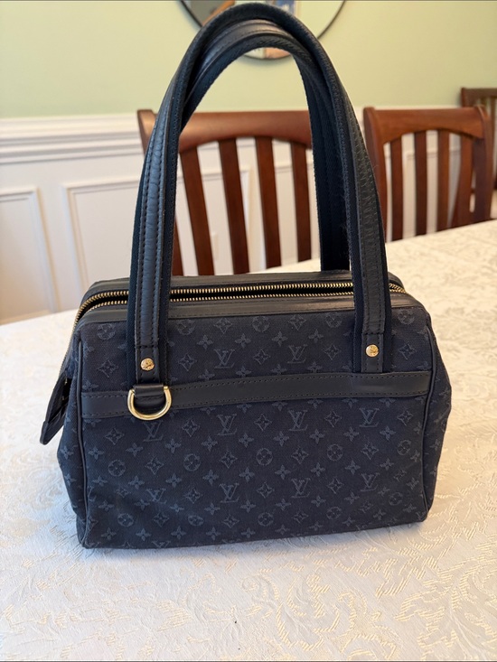 Louis Vuitton Handbags - Louis Vuitton Josephine Mini Lin Sachel